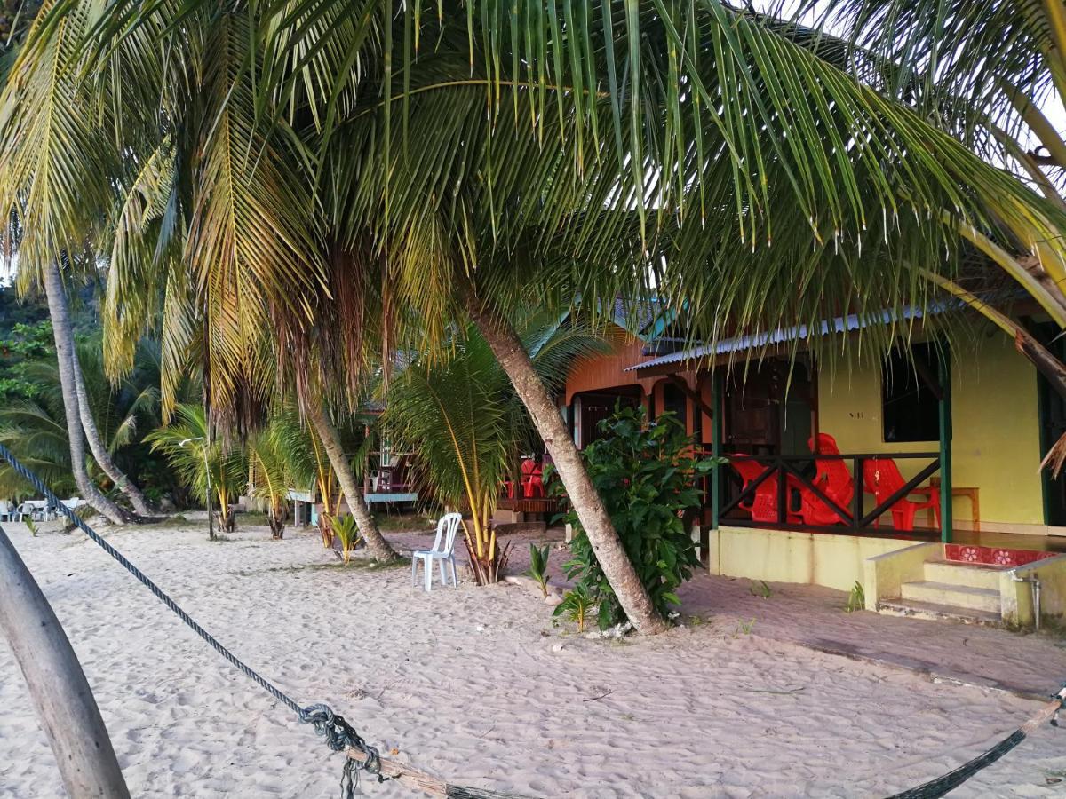 Rainbow Tioman Cottage Kampong Juara Exterior foto